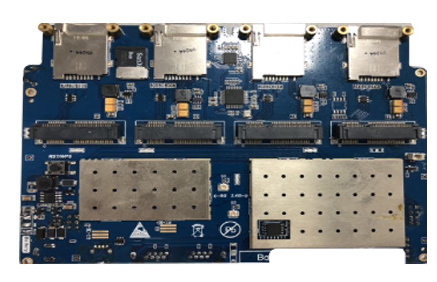 多卡聚合路由器PCB